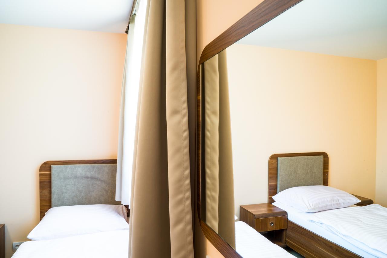 Zgoda Kompleks Hotelarski Świętochłowice 外观 照片