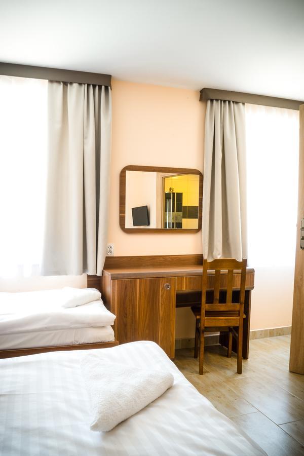 Zgoda Kompleks Hotelarski Świętochłowice 外观 照片
